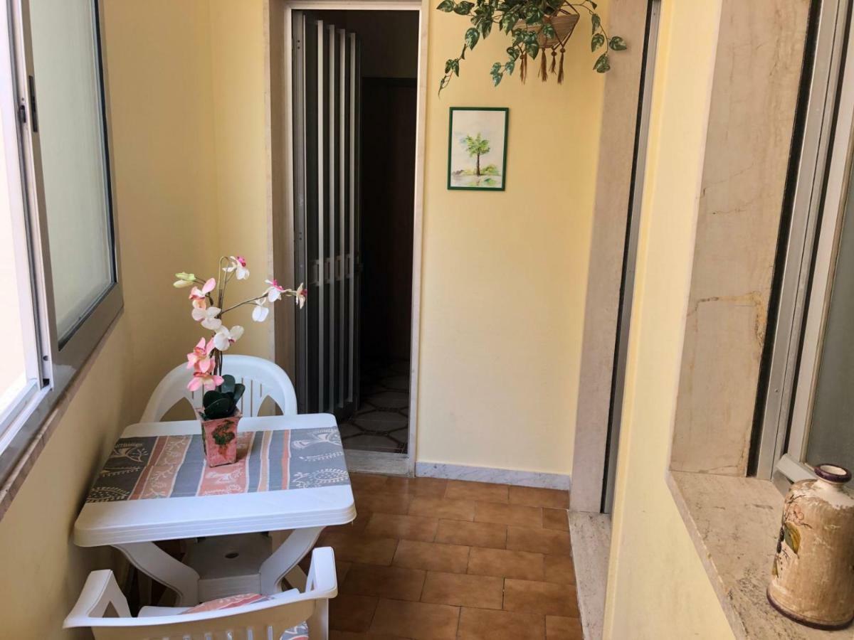 Sweet Apartment Gallipoli Exterior foto
